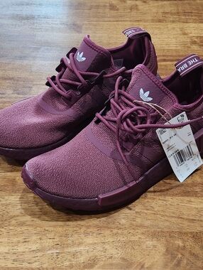 Adidas Womens NMD R1 Victory